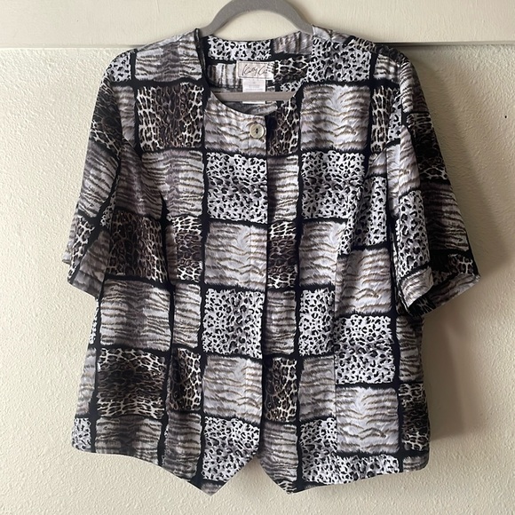 Vintage Kathy Che patchwork short sleeve button down blouse - Picture 1 of 5
